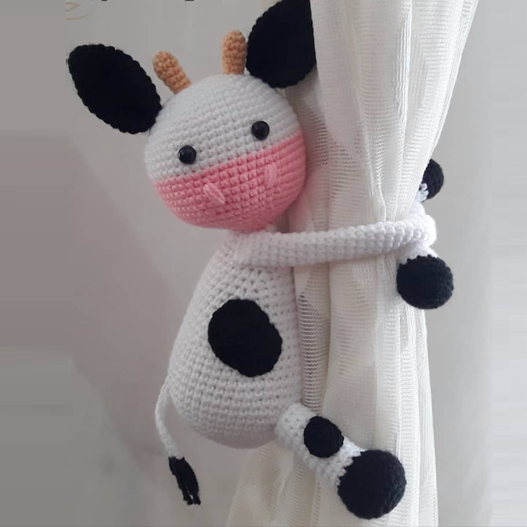 Curtain Creature - Cow