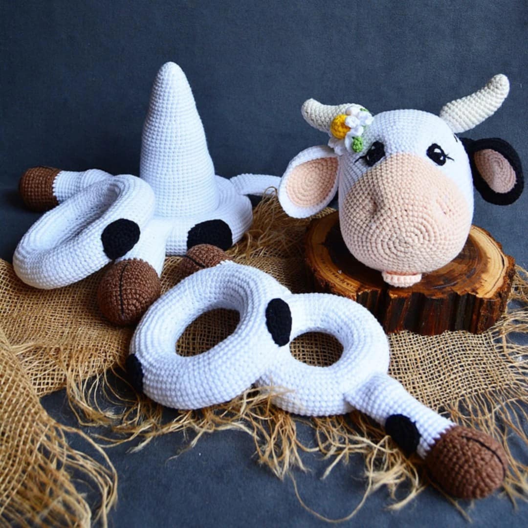 Ring Sorter - Cow