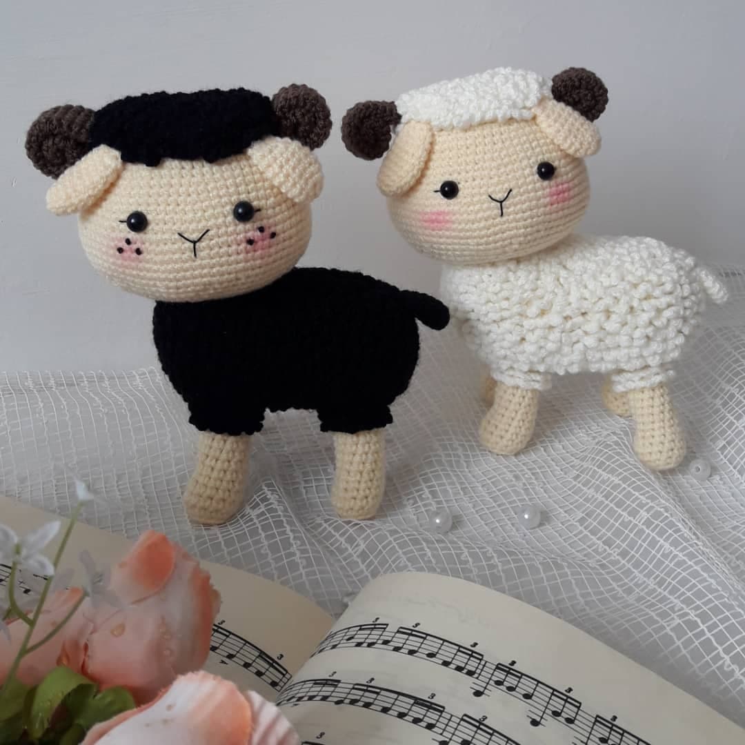 Cuddle Doll - Sheep