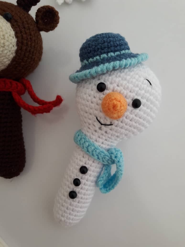 Rattle (Strait) - Snowman