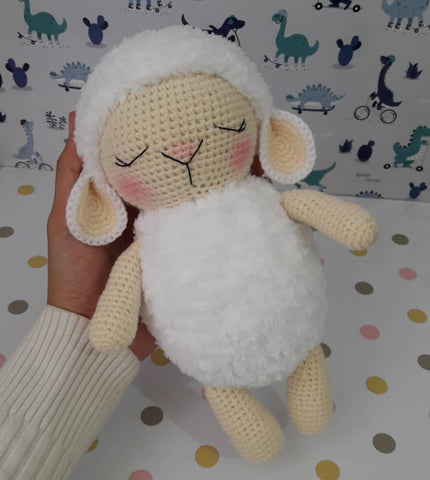 Cuddle Doll - Lili Lamb