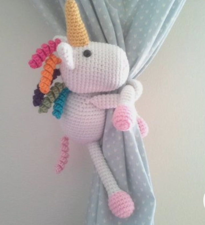 Curtain Creature - Unicorn