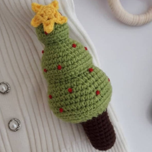 Rattle (Strait) - Christmas Tree