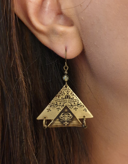 Jewellery - Earrings - Pyramid Silhouette